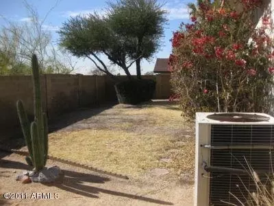 2423 E Squaw Peak Dr, Phoenix, AZ 85016 photo 18