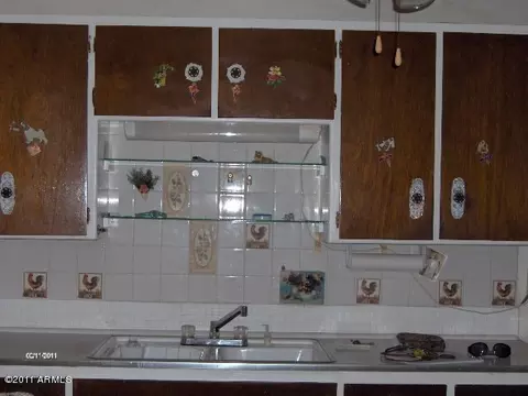1246 E Becker Ln, Phoenix, AZ 85020 photo 5