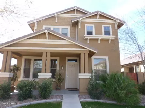 3755 E Larson Ln, Gilbert, AZ 85295 photo 2