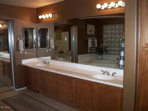 2116 N Avoca --, Mesa, AZ 85207 photo 13