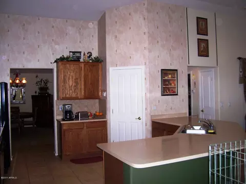 2116 N Avoca --, Mesa, AZ 85207 photo 8