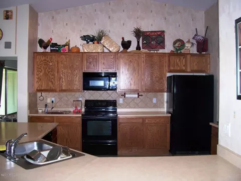 2116 N Avoca --, Mesa, AZ 85207 photo 7