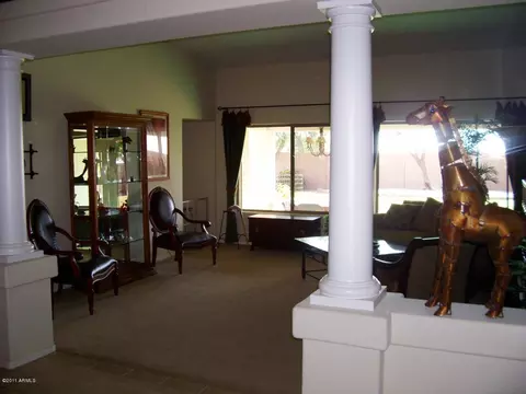 2116 N Avoca --, Mesa, AZ 85207 photo 5