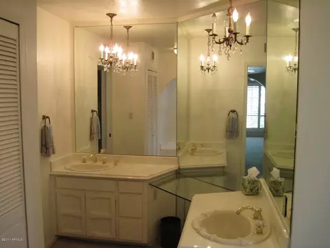 77 E Missouri Ave #69, Phoenix, AZ 85012 photo 15