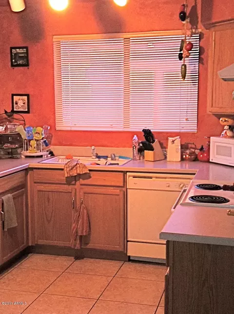 20249 N 37th Ave, Glendale, AZ 85308 photo 9