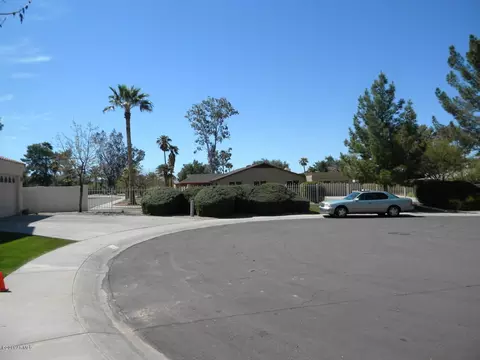 4105 E Sahuaro Dr, Phoenix, AZ 85028 photo 4
