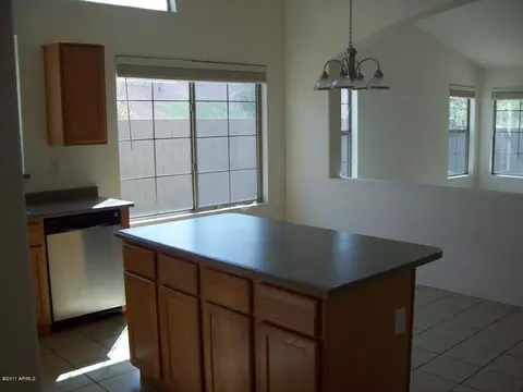 3743 E Utopia Rd, Phoenix, AZ 85050 photo 5