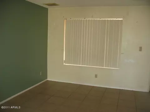 2544 E Vista Dr, Phoenix, AZ 85032 photo 4