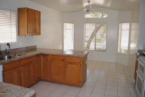 9237 S 51st St, Phoenix, AZ 85044 photo 6
