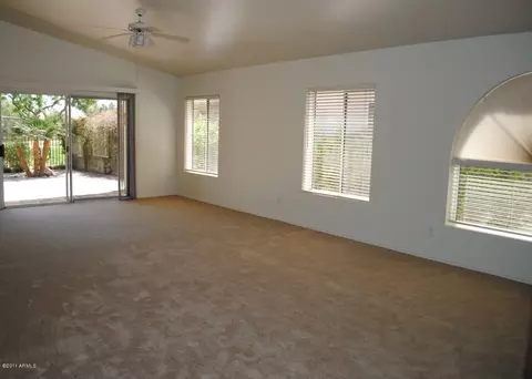 9237 S 51st St, Phoenix, AZ 85044 photo 5
