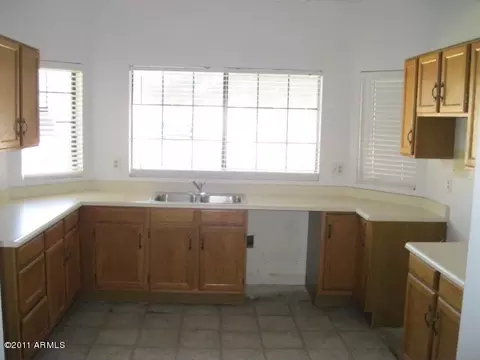 802 E Vaughn Ave, Gilbert, AZ 85234 photo 6