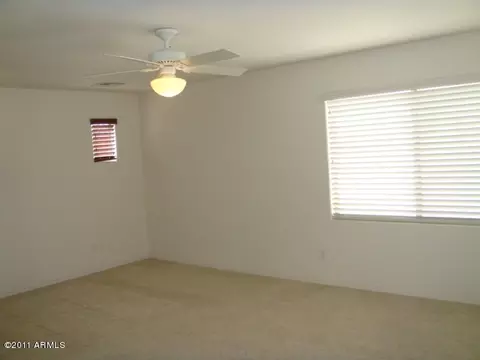3016 E Megan St, Gilbert, AZ 85295 photo 9