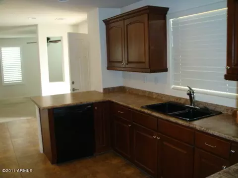 3016 E Megan St, Gilbert, AZ 85295 photo 4