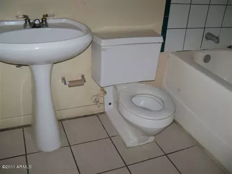 7232 W Devonshire Ave, Phoenix, AZ 85033 photo 6
