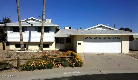 1224 E Greenway Dr, Tempe, AZ 85282 photo 1