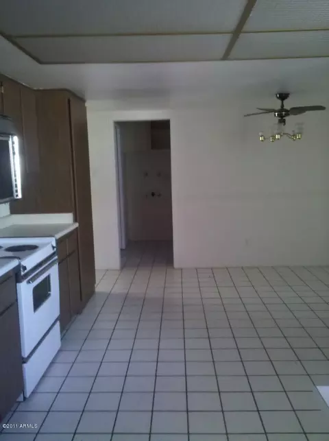 1224 E Greenway Dr, Tempe, AZ 85282 photo 4