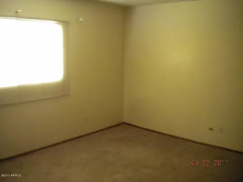 2119 E Corona Ave, Phoenix, AZ 85040 photo 2