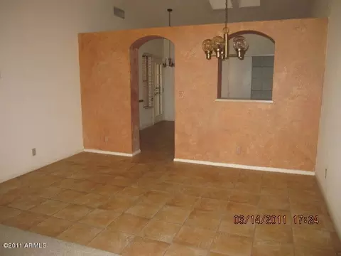955 E Linda Ln, Gilbert, AZ 85234 photo 3
