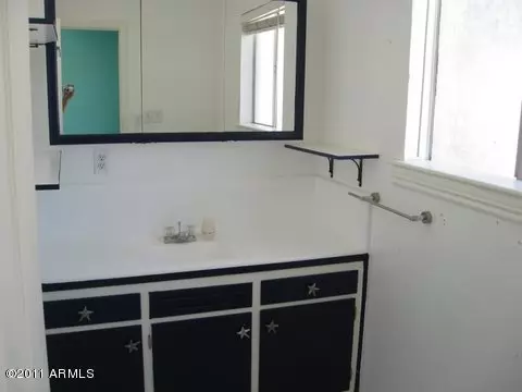 252 W Juniper St, Mesa, AZ 85201 photo 8