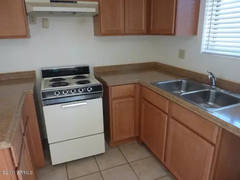419 E Washington Ave #d, Gilbert, AZ 85234 photo 9