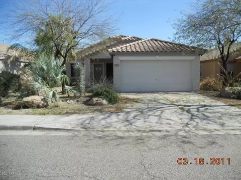 733 E Monona Dr, Phoenix, AZ 85024 photo 1