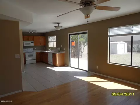 2145 E Donald Dr, Phoenix, AZ 85024 photo 3