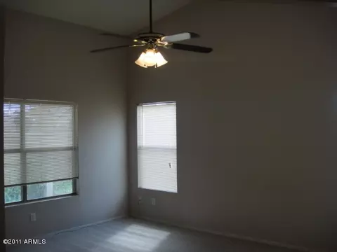 725 E Cathy Dr, Gilbert, AZ 85296 photo 7