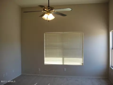 725 E Cathy Dr, Gilbert, AZ 85296 photo 6