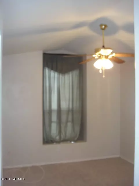 725 E Cathy Dr, Gilbert, AZ 85296 photo 13