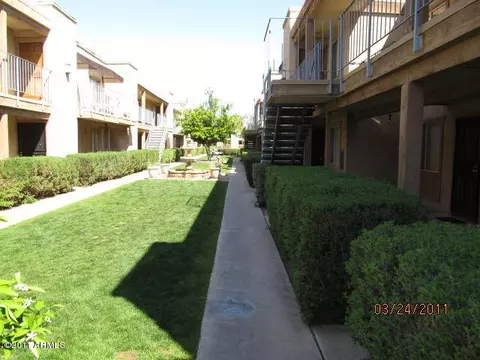 2228 E Campbell Ave #201, Phoenix, AZ 85016 photo 2