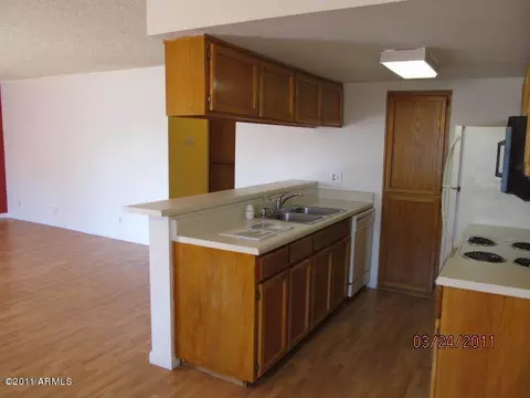 2228 E Campbell Ave #201, Phoenix, AZ 85016 photo 8
