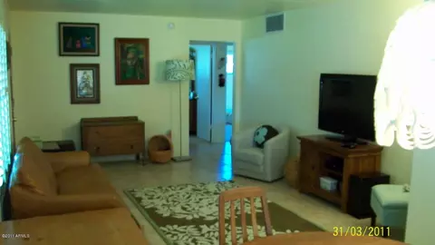 2907 Earll Dr, Phoenix, AZ 85016 photo 2