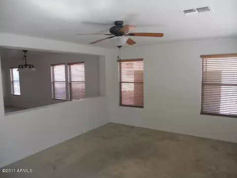 221 E Milada Dr, Phoenix, AZ 85042 photo 6