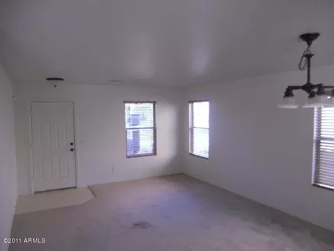 221 E Milada Dr, Phoenix, AZ 85042 photo 5