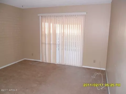 4736 N 71st Ln, Phoenix, AZ 85033 photo 5
