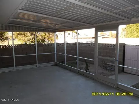 4736 N 71st Ln, Phoenix, AZ 85033 photo 6