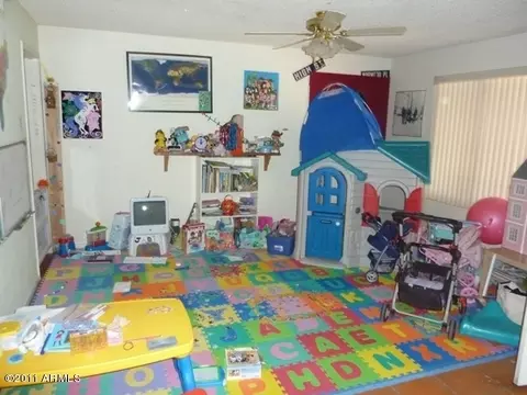 4541 E Arapahoe St, Phoenix, AZ 85044 photo 4