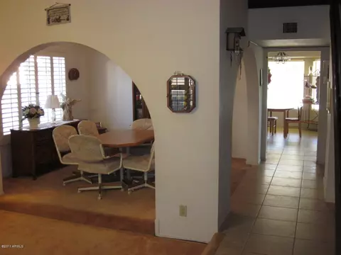 4529 E Beverly Ln, Phoenix, AZ 85032 photo 2