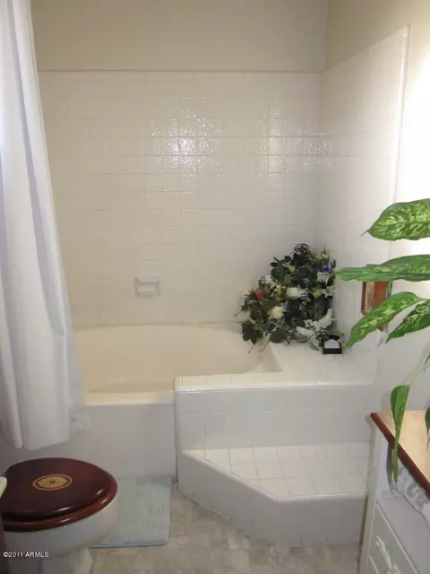 4529 E Beverly Ln, Phoenix, AZ 85032 photo 11