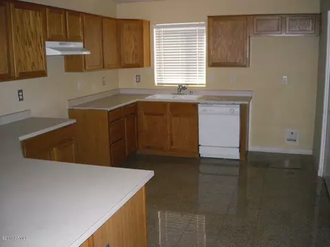6543 E Akron St, Mesa, AZ 85205 photo 4