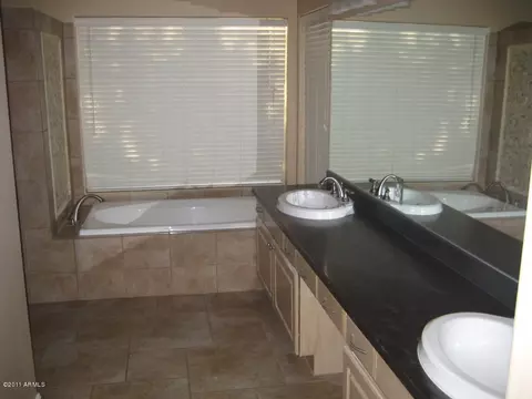 4722 E Hearn Rd, Phoenix, AZ 85032 photo 13