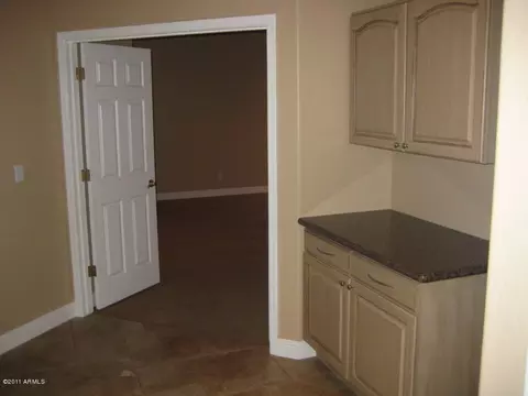 4722 E Hearn Rd, Phoenix, AZ 85032 photo 9