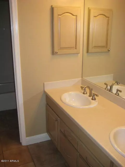 4722 E Hearn Rd, Phoenix, AZ 85032 photo 10