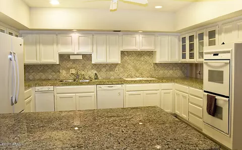 4440 E Camelback Rd #29, Phoenix, AZ 85018 photo 8