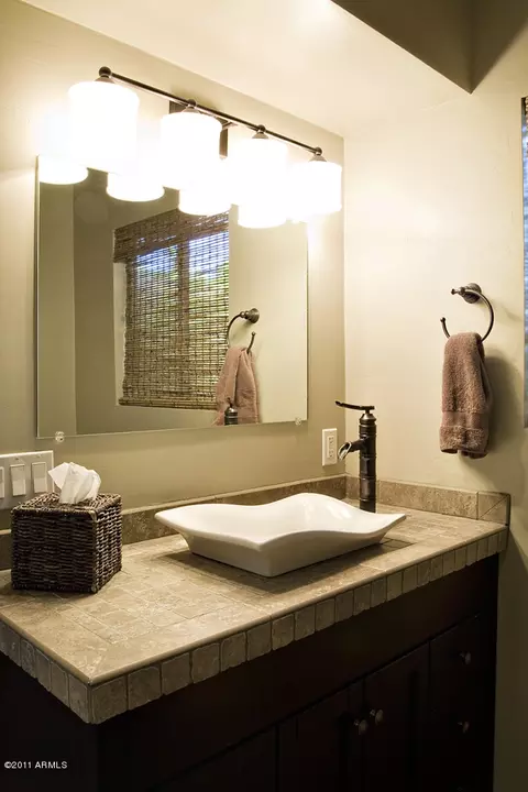 4440 E Camelback Rd #29, Phoenix, AZ 85018 photo 9