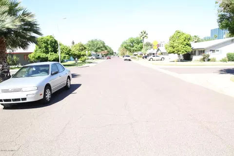 2721 Elm St, Phoenix, AZ 85016 photo 13