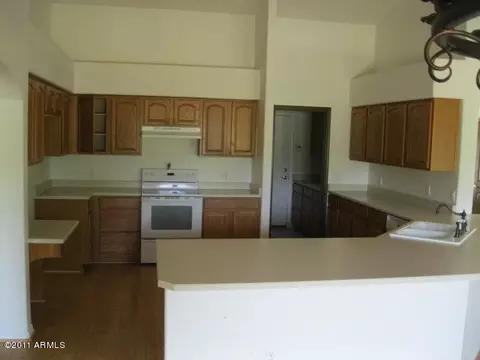 18038 E Vencino St, Gilbert, AZ 85298 photo 11