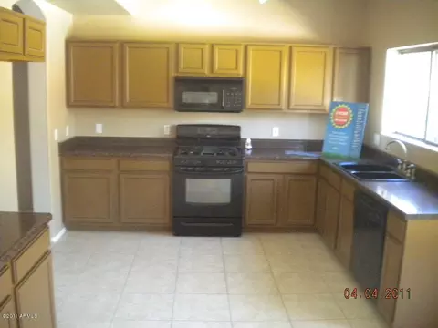 4714 E Chisum Trl, Phoenix, AZ 85050 photo 3
