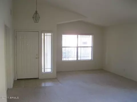 2307 E Catclaw St, Gilbert, AZ 85296 photo 2