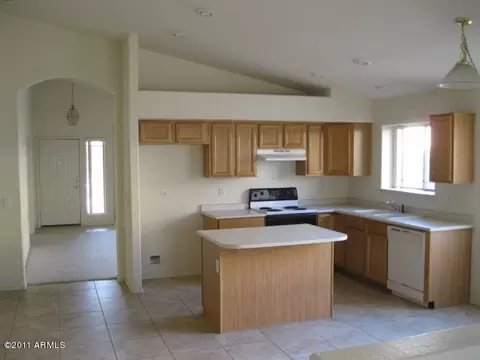 2307 E Catclaw St, Gilbert, AZ 85296 photo 5